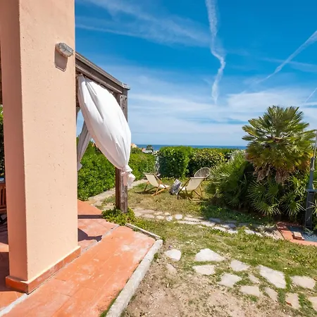 Casa Rais - A Due Passi Dal Mare 펜션 *
